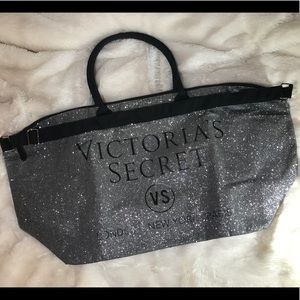 Victoria’s Secret Weekend Bag